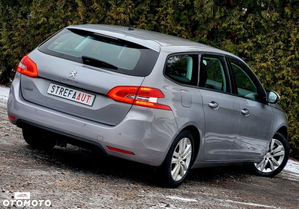 Peugeot 308 - 4