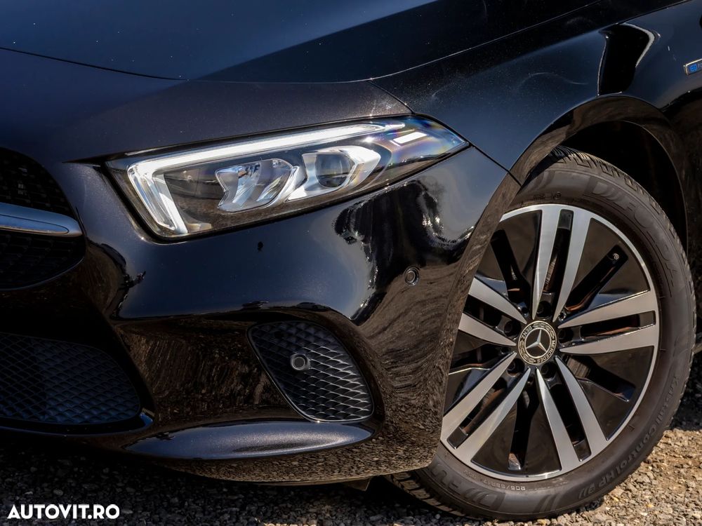 Mercedes-Benz A 250 e 8G-DCT Progressive - 10