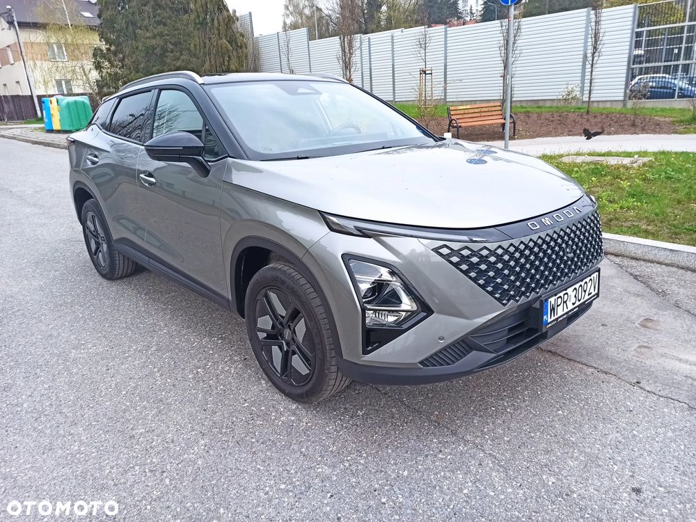 Omoda 5 1.5 T-GDI Hybrid Premium DHT - 3