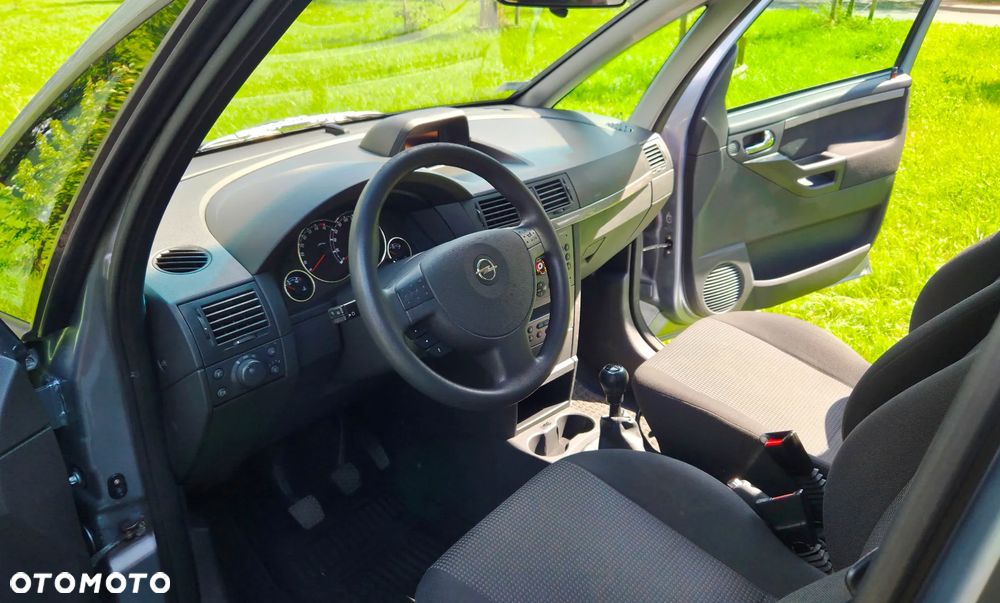 Opel Meriva - 8