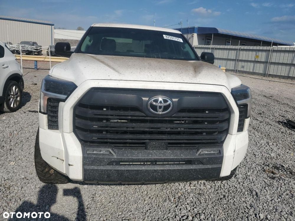 Toyota Tundra - 6