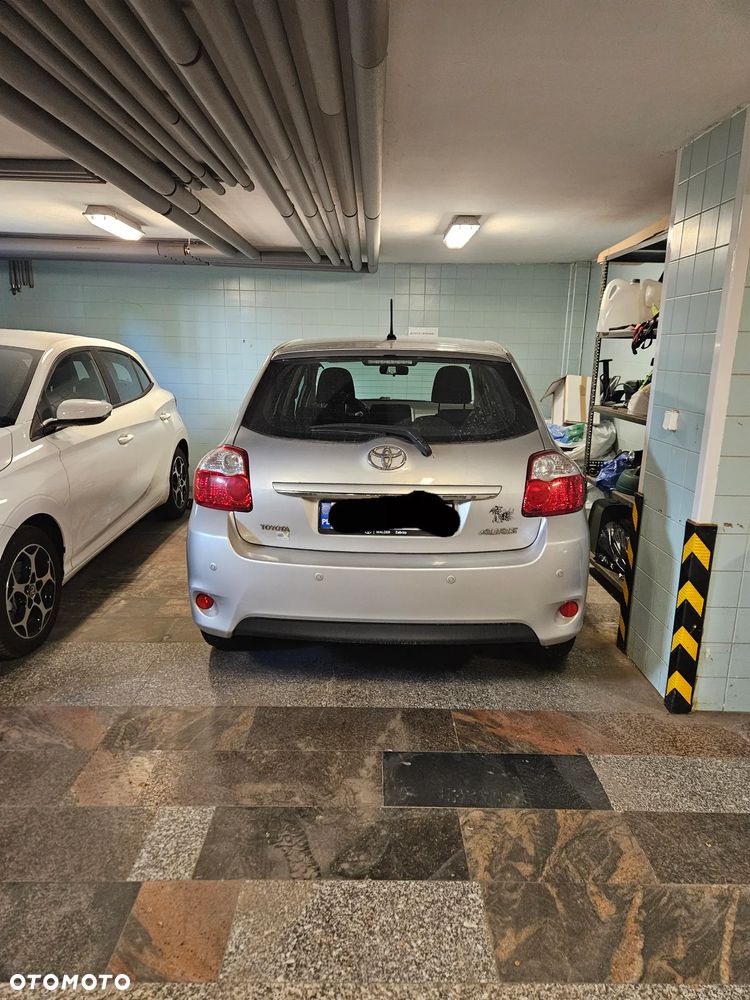 Toyota Auris 1.6 Premium MS - 7