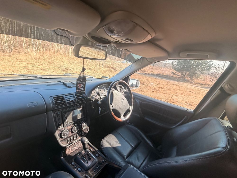 Mercedes-Benz ML 350 Inspiration - 15