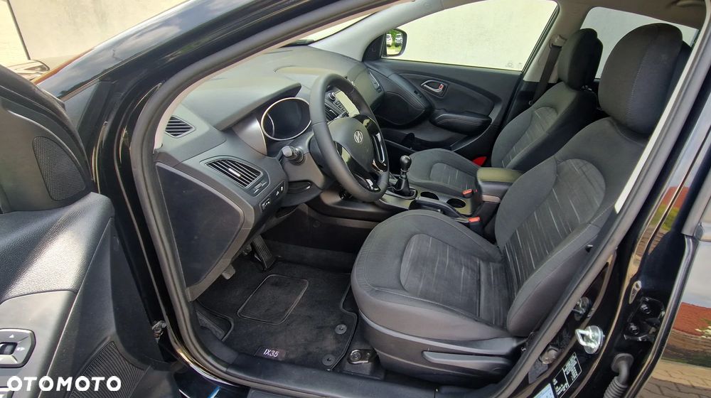 Hyundai ix35 1.7 CRDi Comfort 2WD - 18