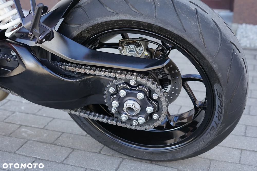 KTM Super Duke - 25