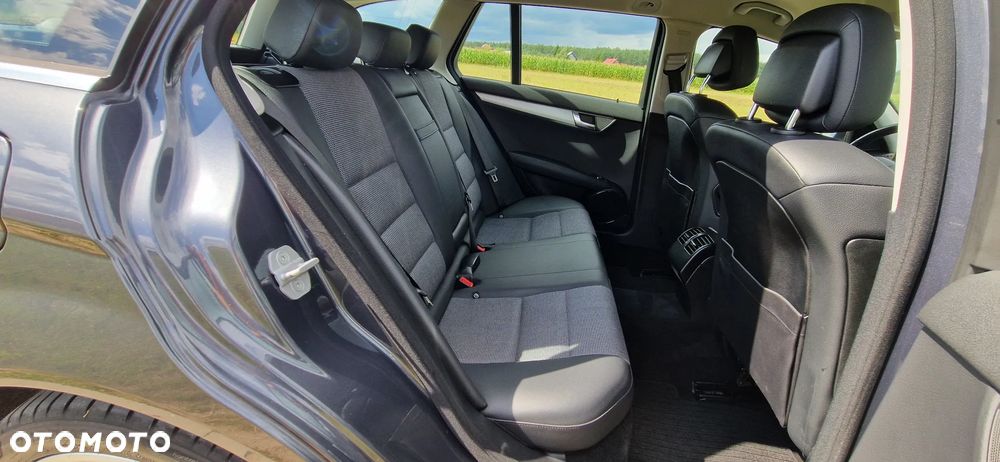 Mercedes-Benz Klasa C 200 Kompressor Automatik Avantgarde - 28