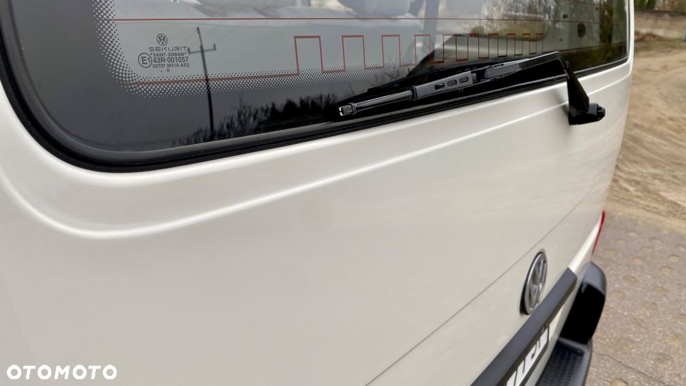 Volkswagen Transporter - 32