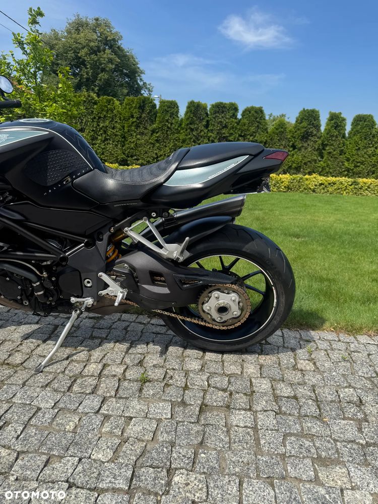 MV AGUSTA Brutale - 5