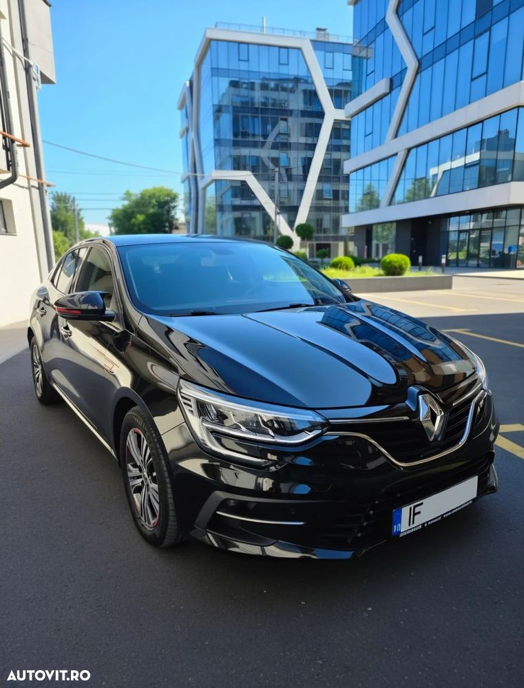 Renault Megane TCE 140 Techno - 7