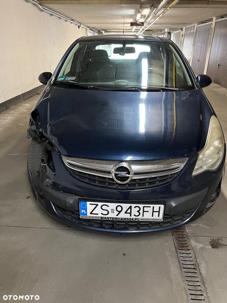 Opel Corsa - 2