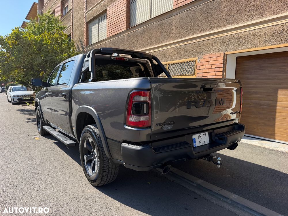 Dodge RAM - 10