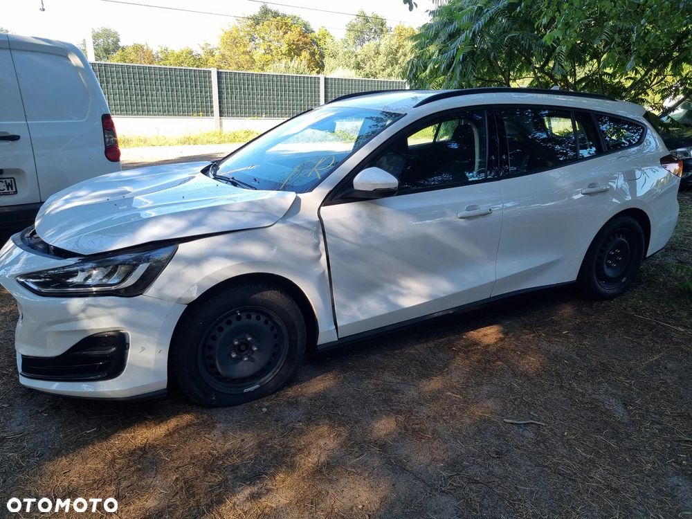 Ford Focus 1.5 EcoBlue Start-Stopp-System COOL&CONNECT DESIGN - 20