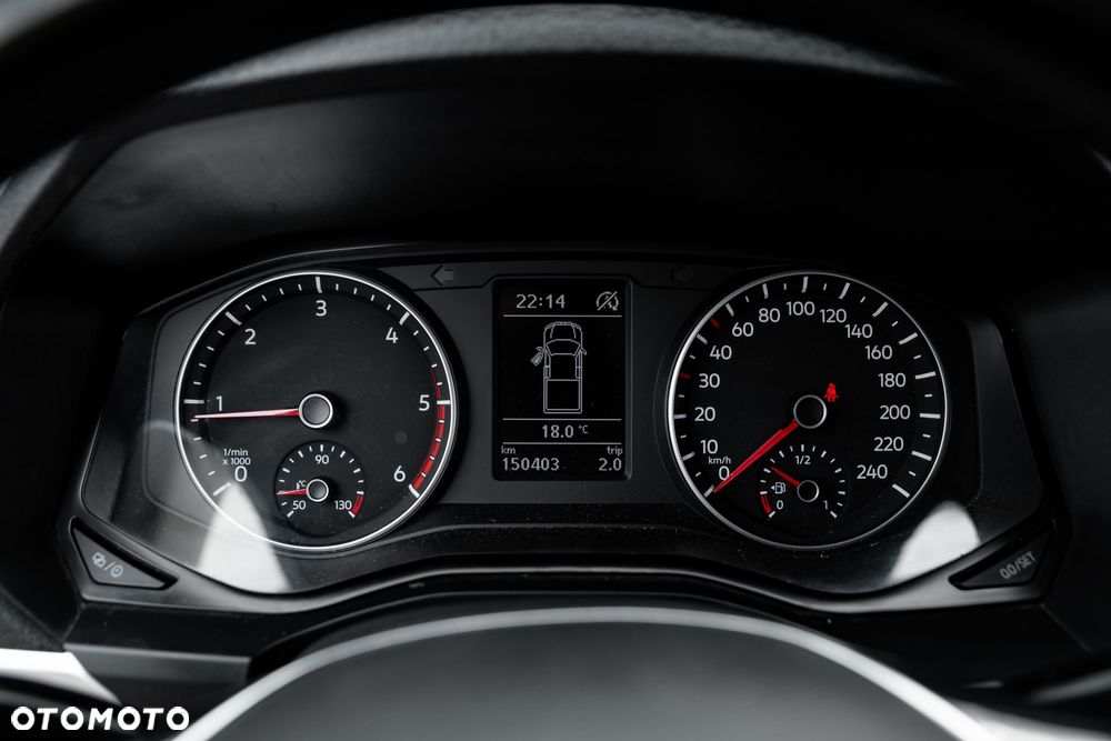 Volkswagen Amarok - 26