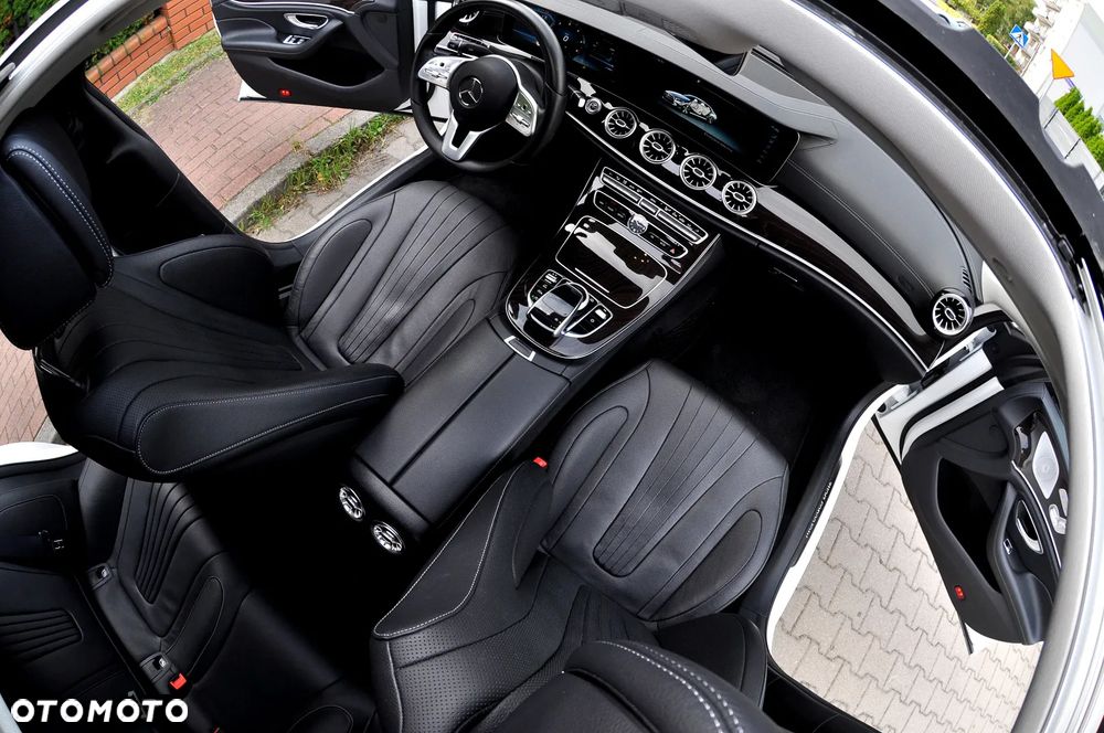 Mercedes-Benz CLS - 19