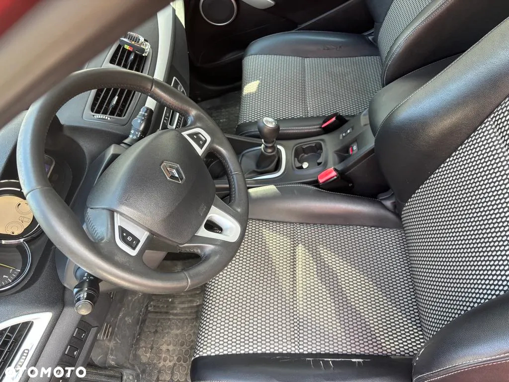 Renault Megane - 14