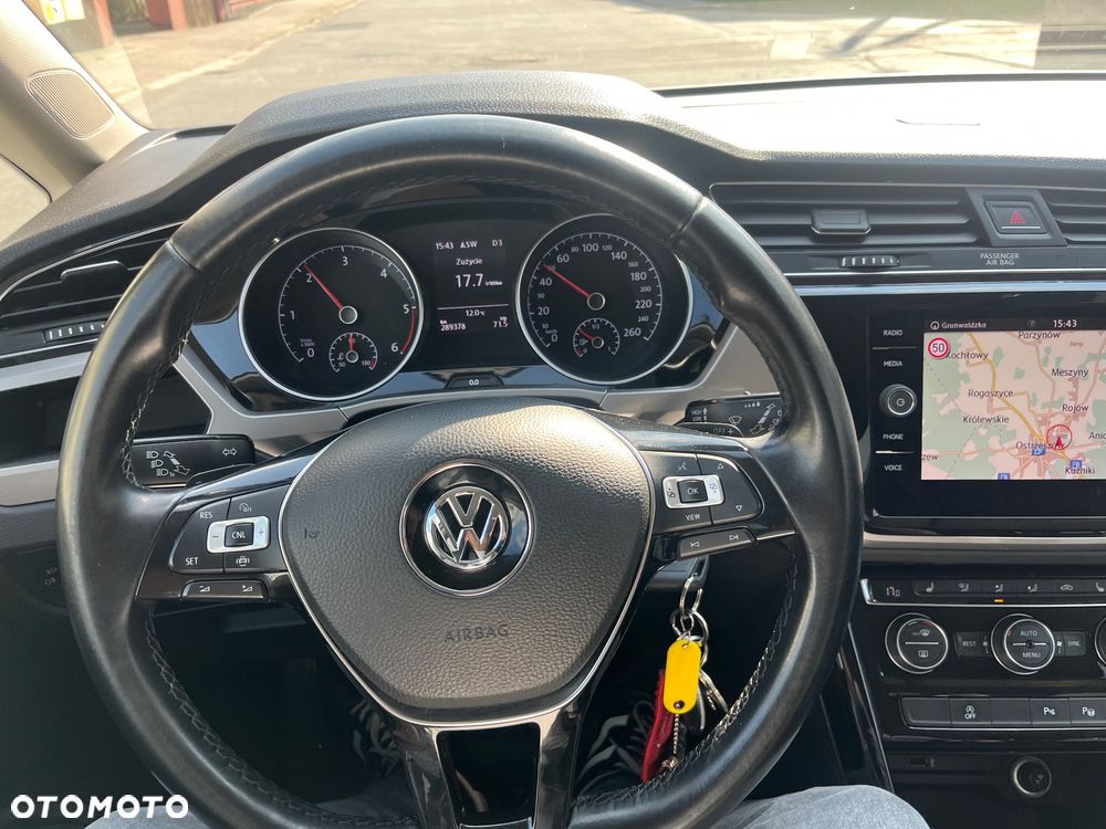 Volkswagen Touran 2.0 TDI SCR DSG Trendline - 36