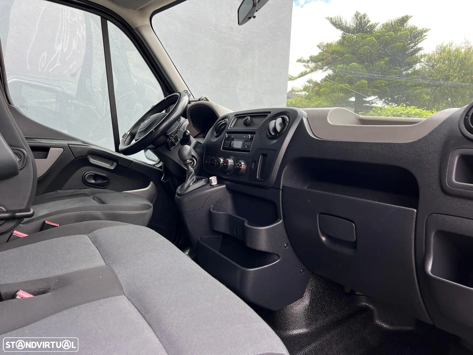 Renault Master - 10