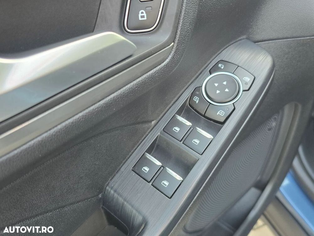 Ford Kuga 2.5 Duratec PHEV Titanium - 32