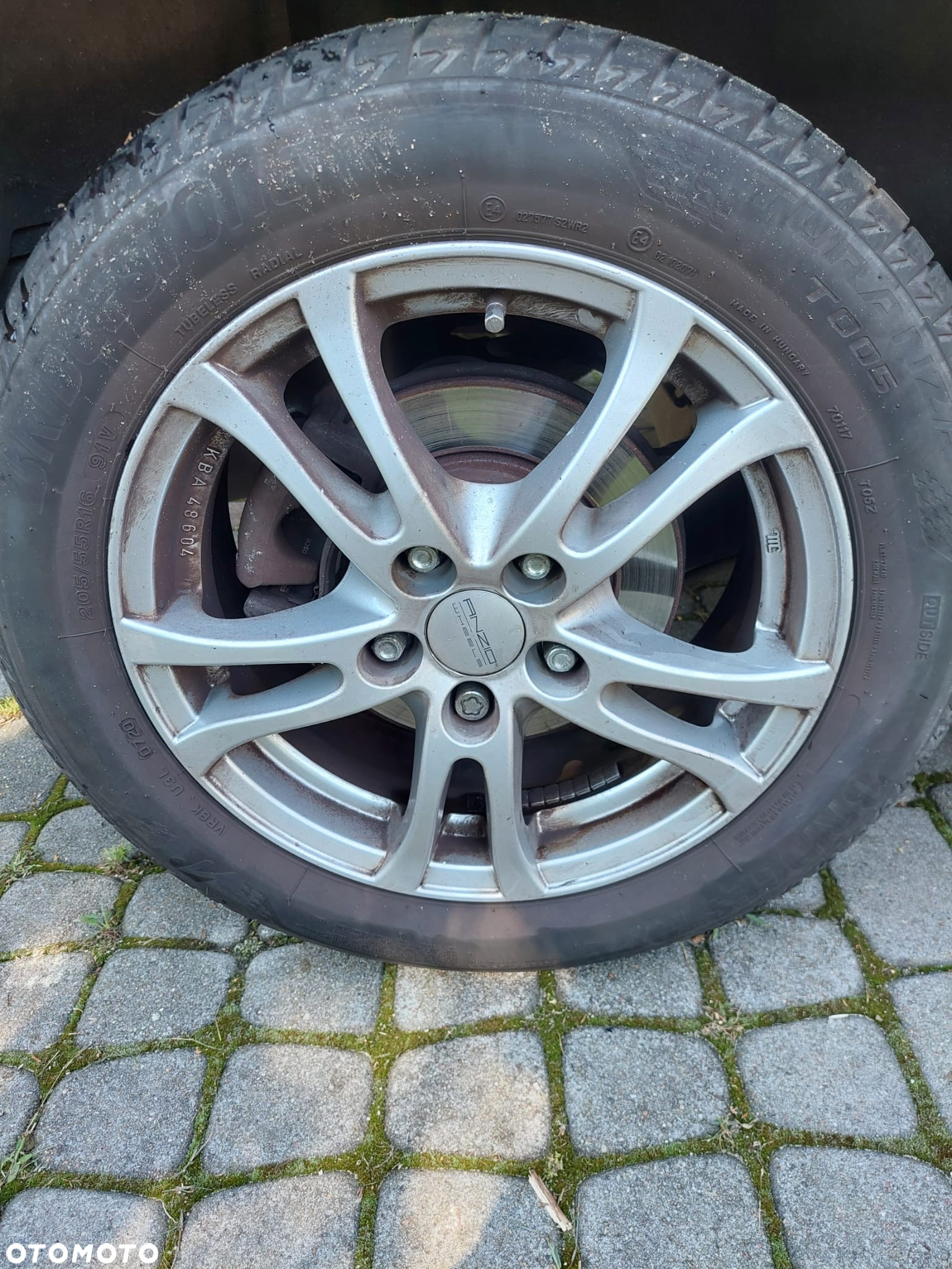 Toyota Auris - 16
