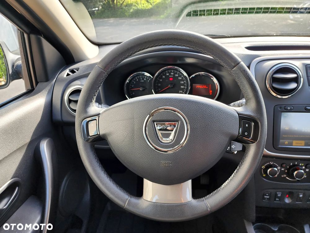 Dacia Logan TCe 90 Prestige - 17