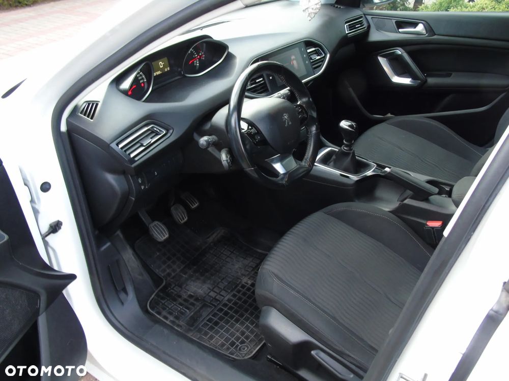 Peugeot 308 BlueHDi 100 Stop & Start Active - 8