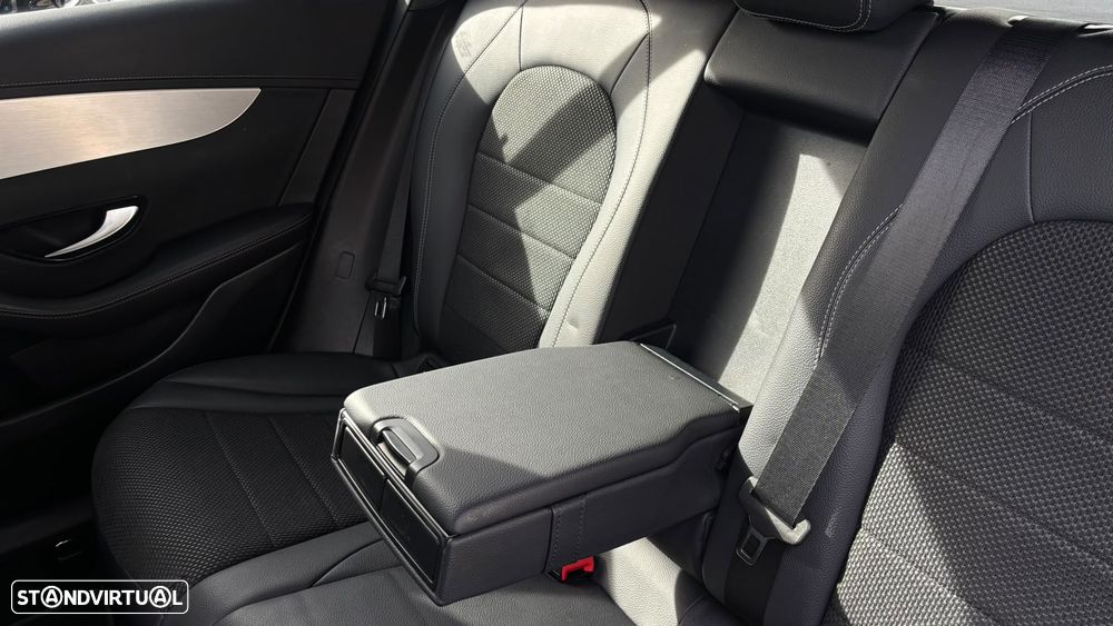 Mercedes-Benz GLC 300 de 4Matic 9G-TRONIC - 27