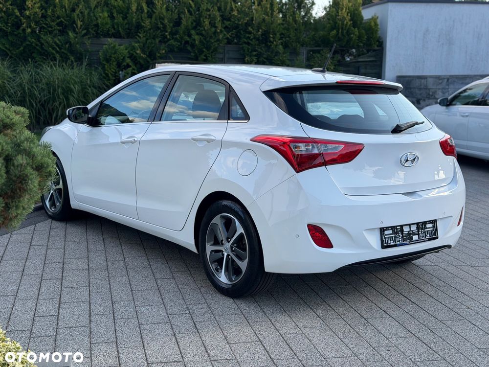 Hyundai i30 1.6 CRDI Passion Plus - 11