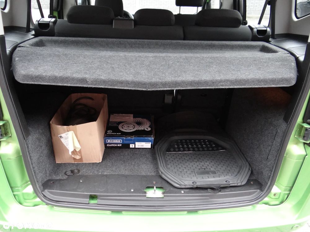 Fiat Qubo 1.4 8V MyLife - 25