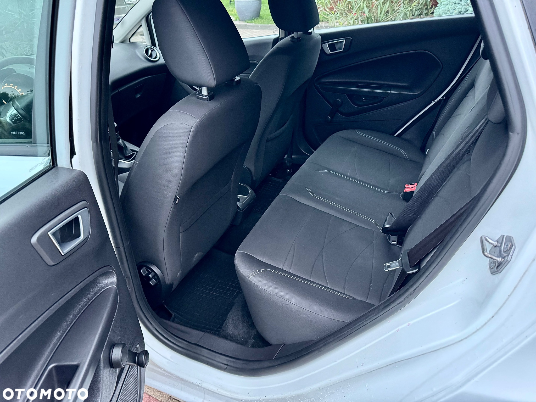 Ford Fiesta - 18