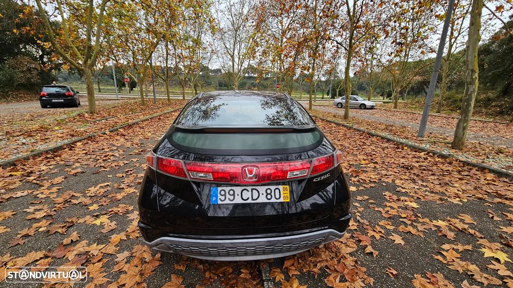 Honda Civic 1.4 Comfort - 4