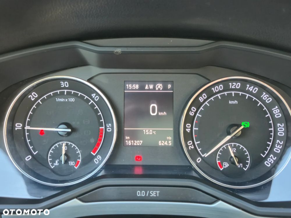 Skoda Superb 2.0 TDI SCR Ambition DSG - 15