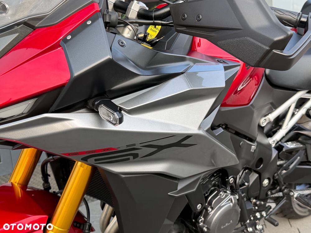 Suzuki GSX 1000 - 36