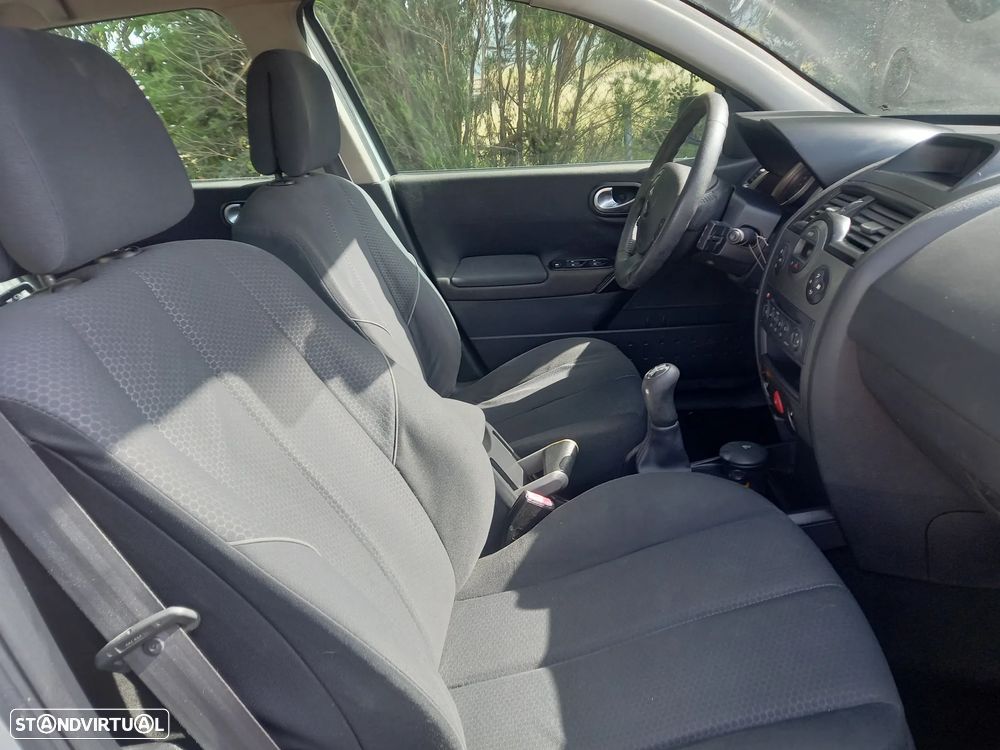 Renault Mégane Break 1.5 dCi C Dynamique - 26