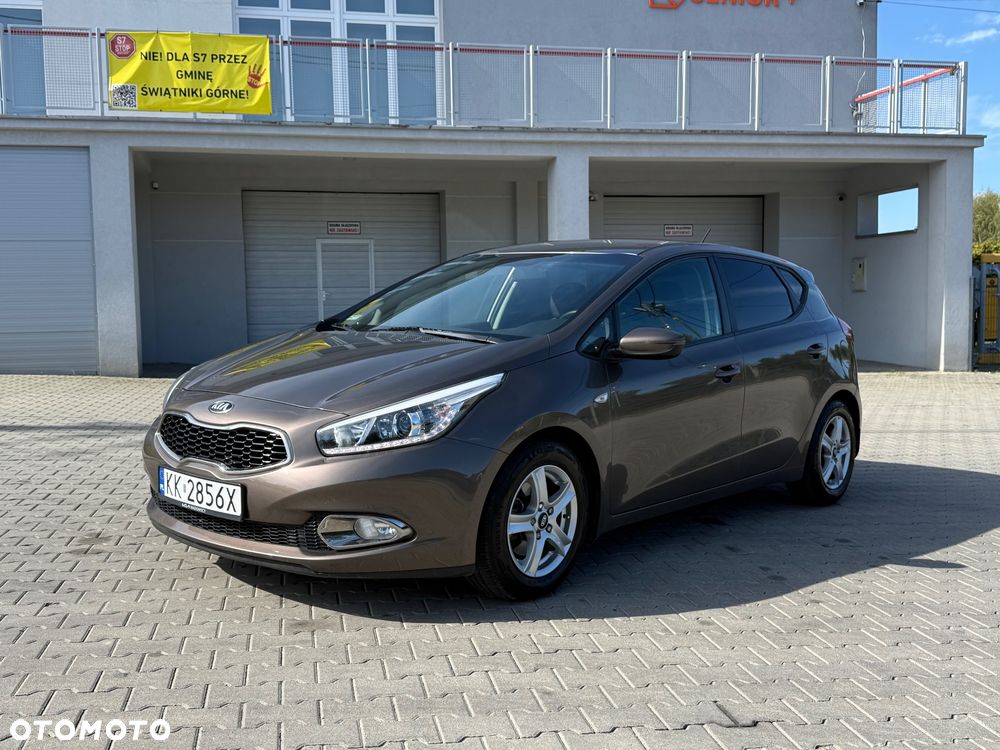 Kia Ceed - 1