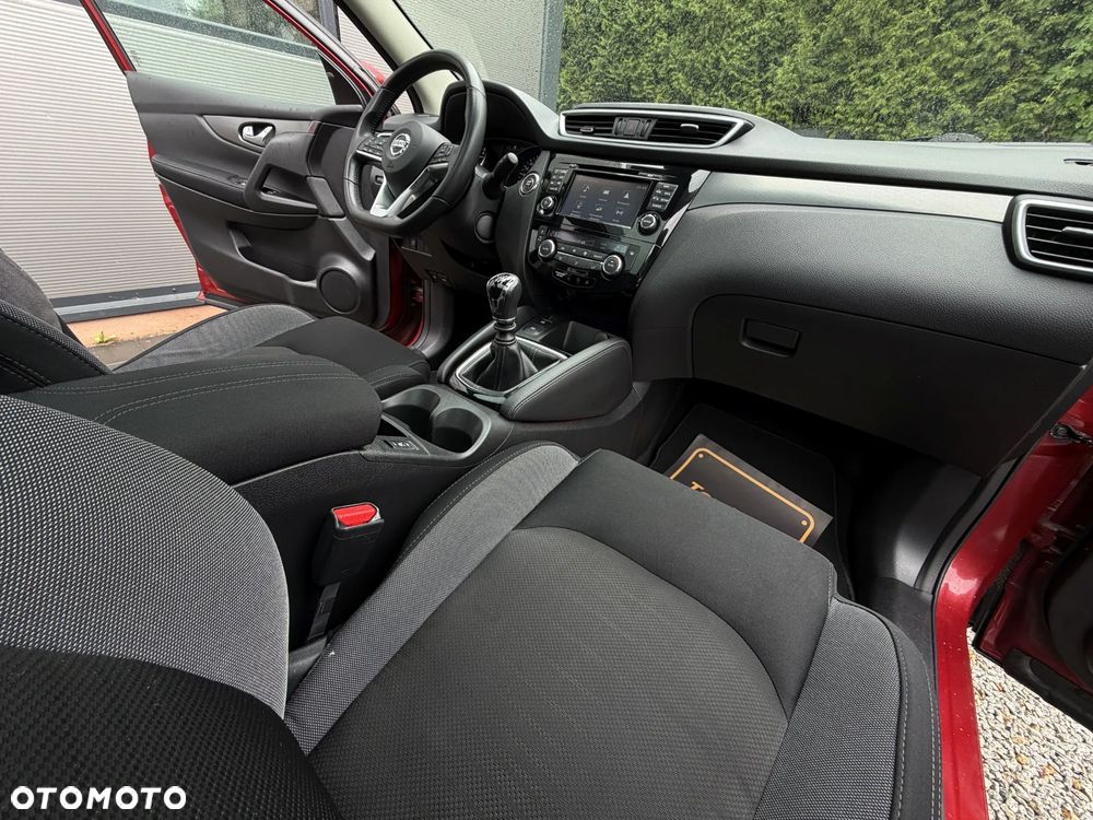 Nissan Qashqai 1.2 DIG-T N-Connecta EU6 - 15