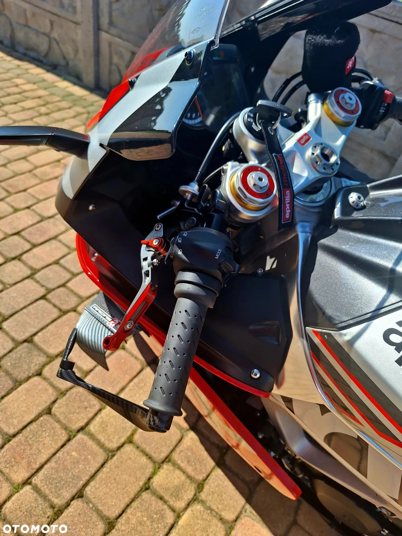Aprilia RSV - 19