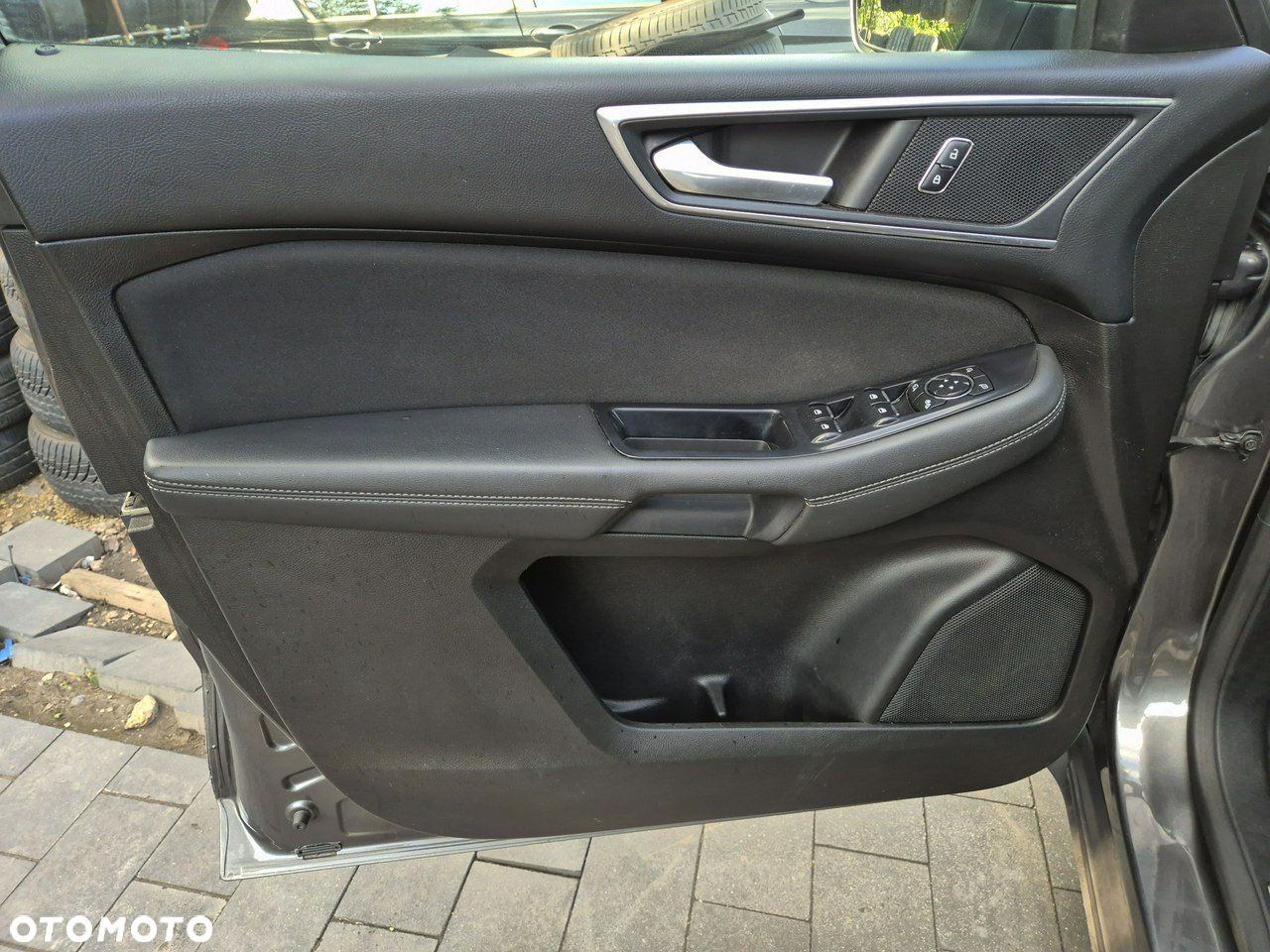 Ford Galaxy 2.0 TDCi Titanium - 11