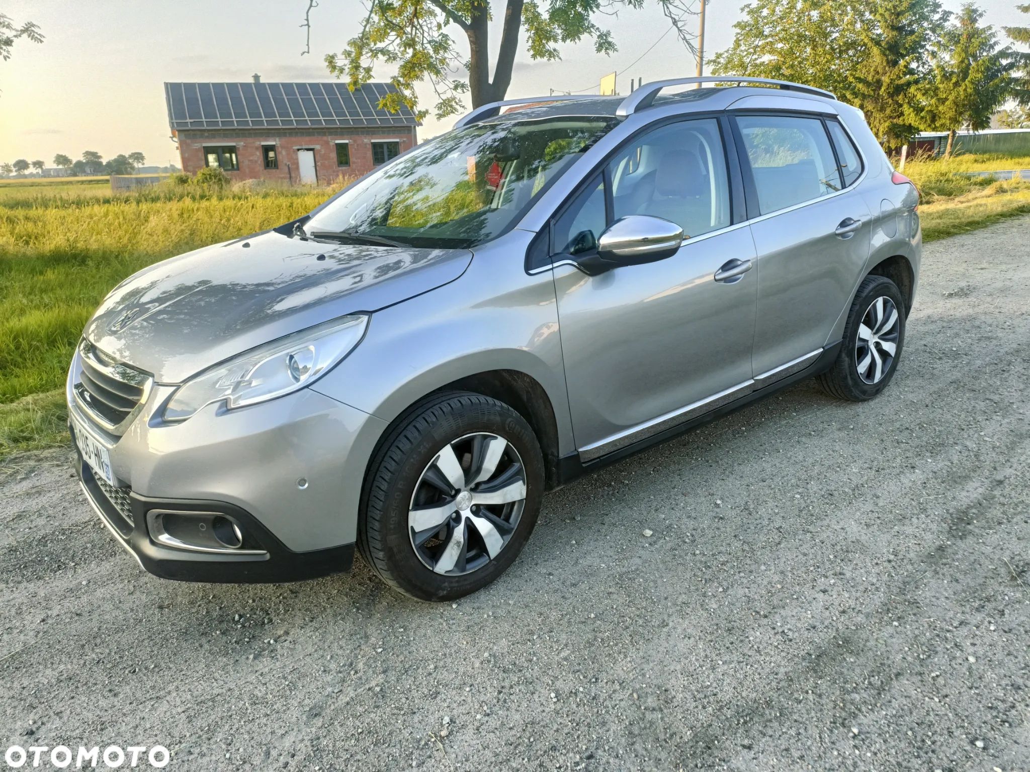 Peugeot 2008 - 1