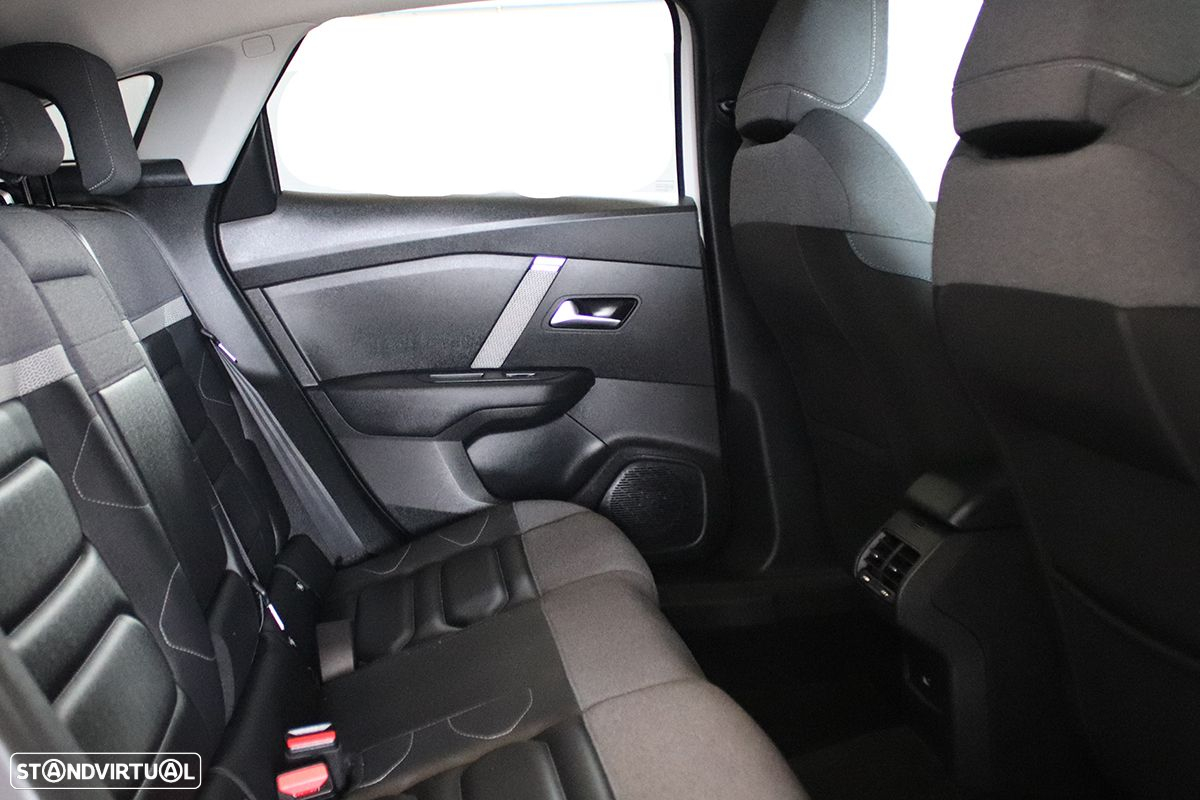 Citroën C4 1.2 PureTech Max - 22