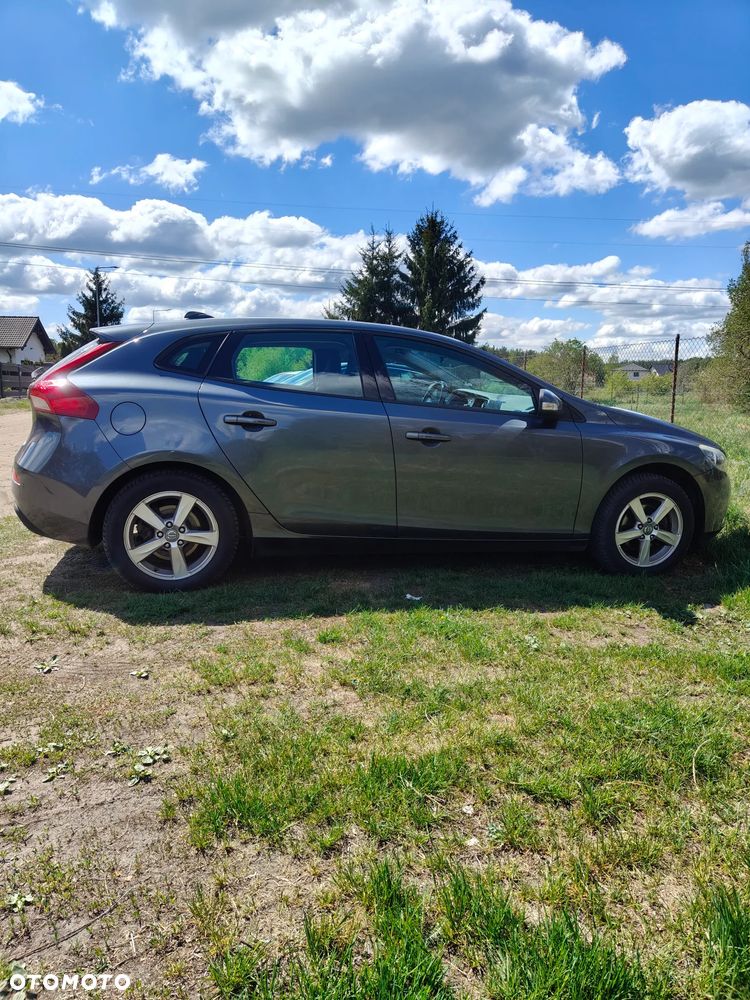 Volvo V40 D2 Kinetic - 3