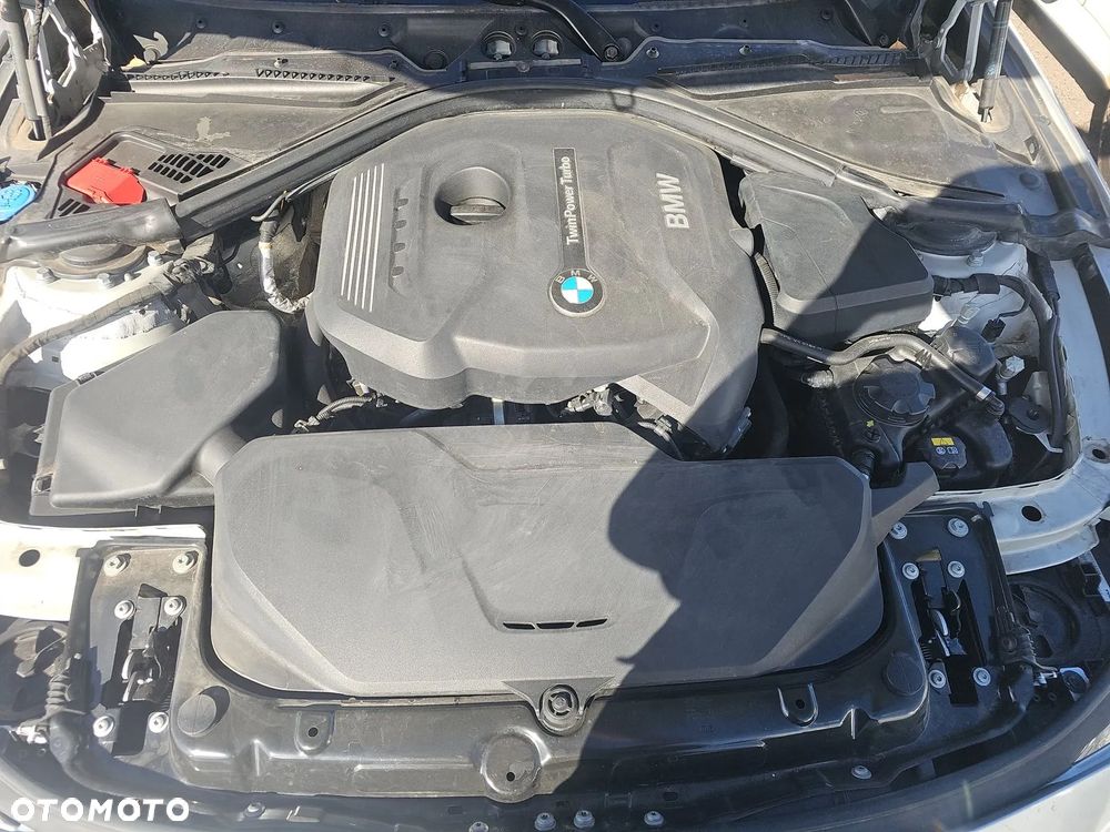 BMW Seria 3 3er Edition M Sport Shadow - 13