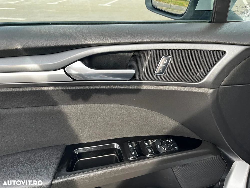 Ford Mondeo 2.0 TDCi Business - 11