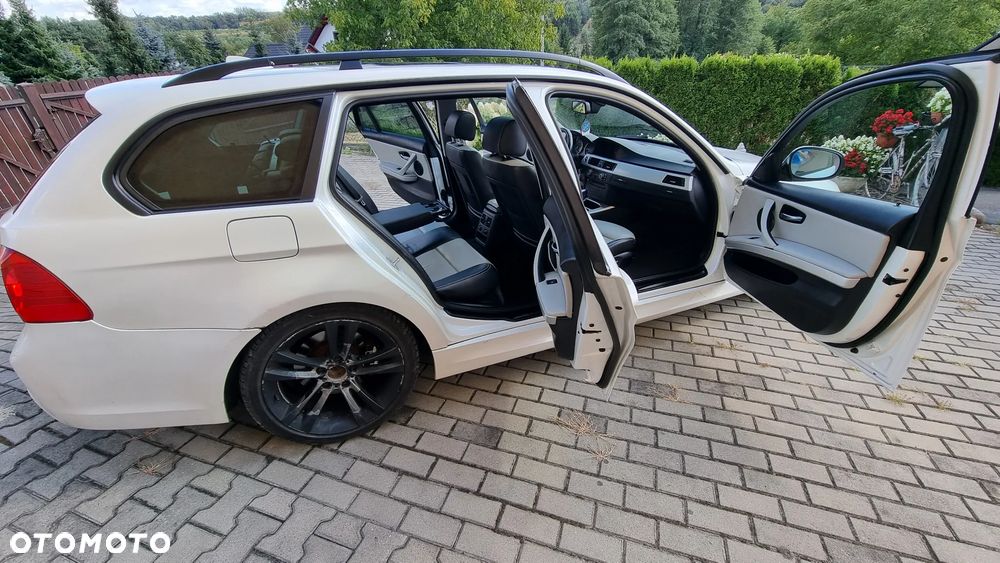 BMW Seria 3 320d DPF - 13