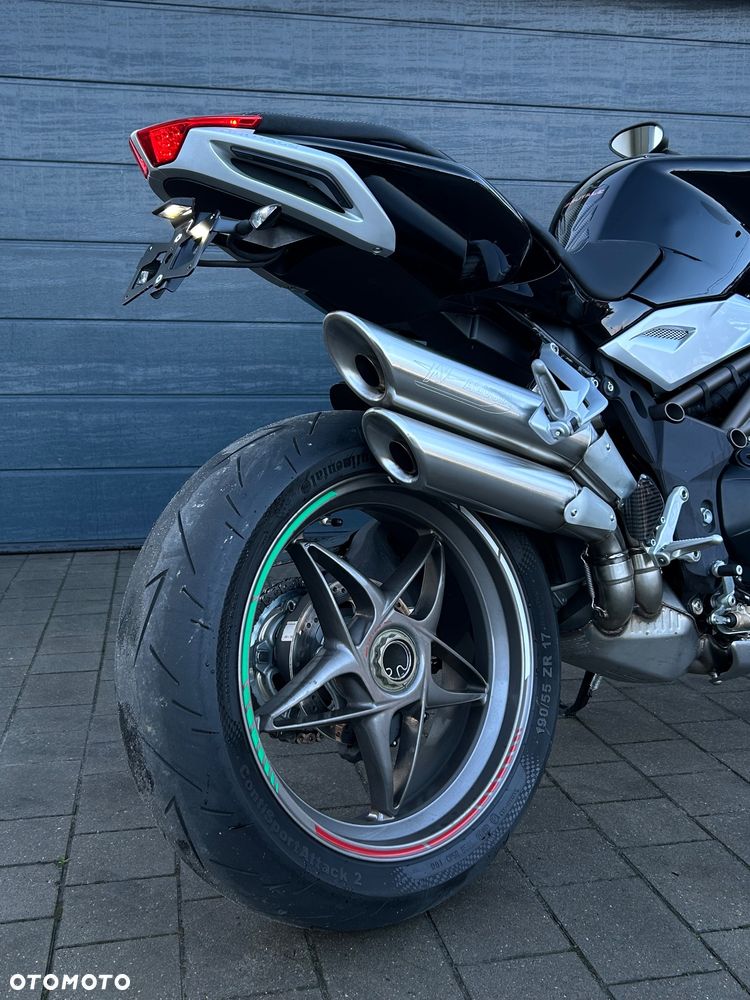 MV AGUSTA Brutale - 15