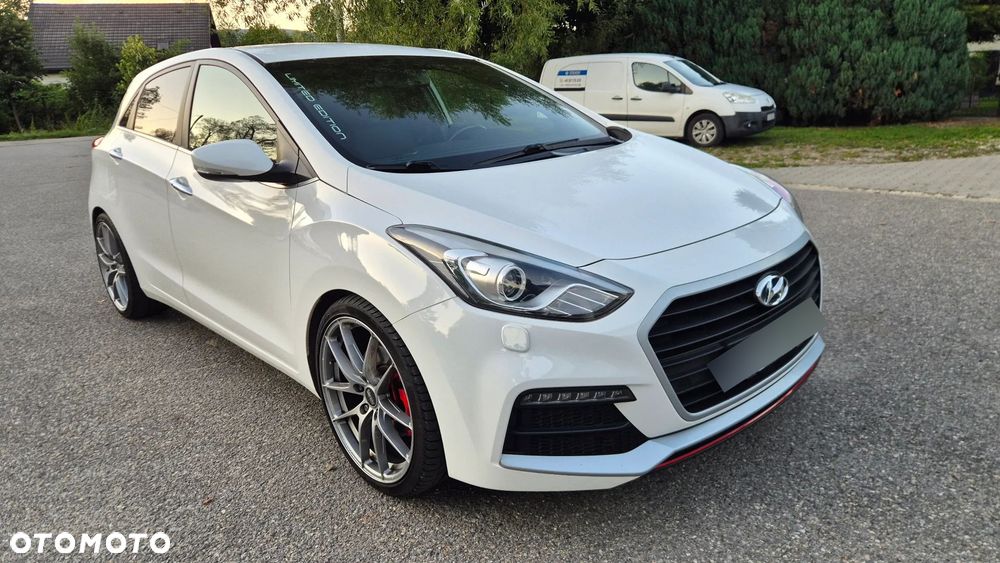 Hyundai i30 1.6 GDI Turbo Luxury - 2