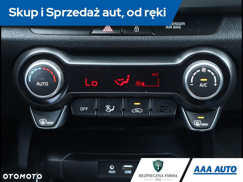 Kia Rio - 14