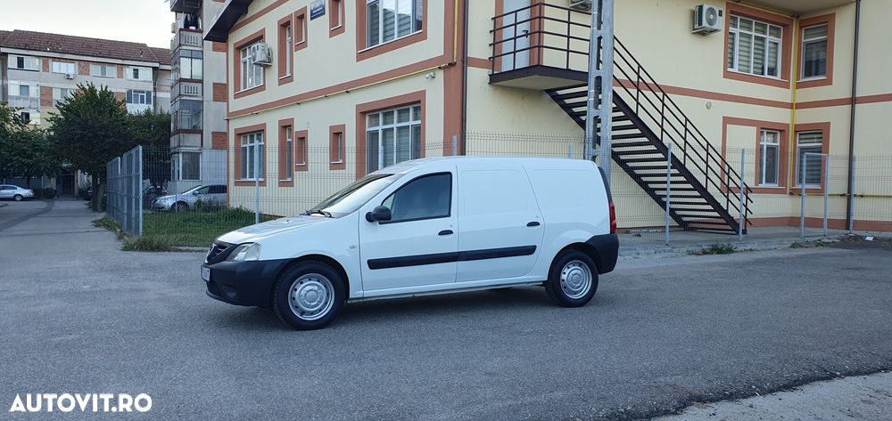 Dacia Logan Van - 2