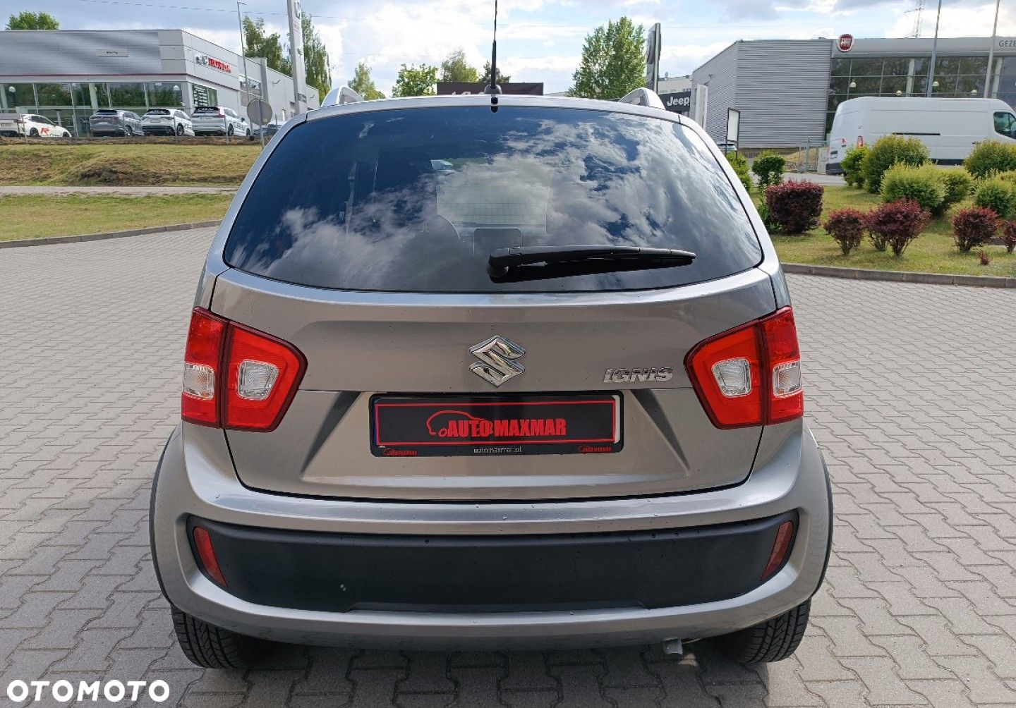 Suzuki Ignis - 9