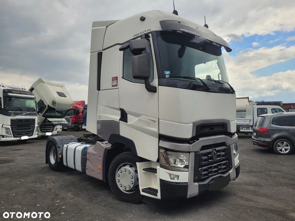 Renault T-480 - 3