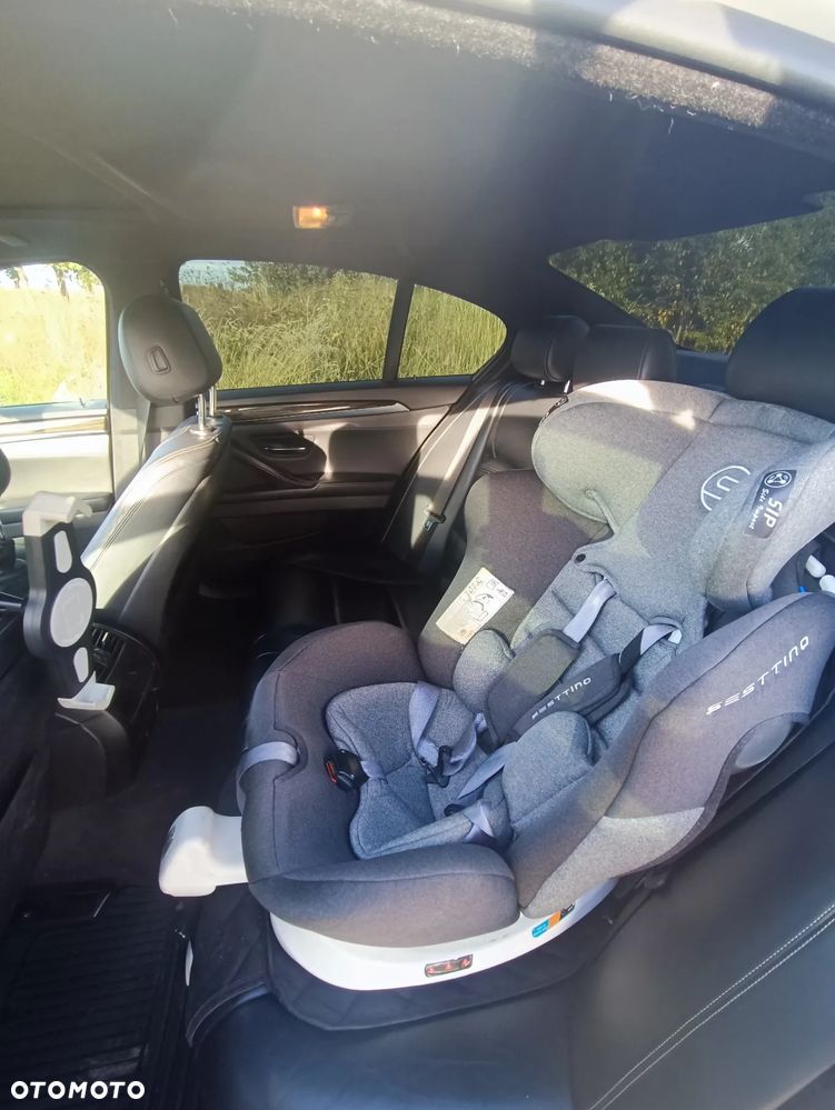 BMW Seria 5 535i - 18